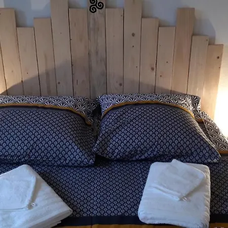 Maison Chaleureuse Avec Insert En Campagne *